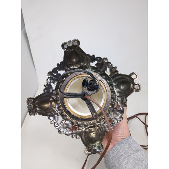 Gone With The Wind Floral Roses Globe Hurricane Table Lamp Milk Glass As-Is VTG - Picture 12 of 12